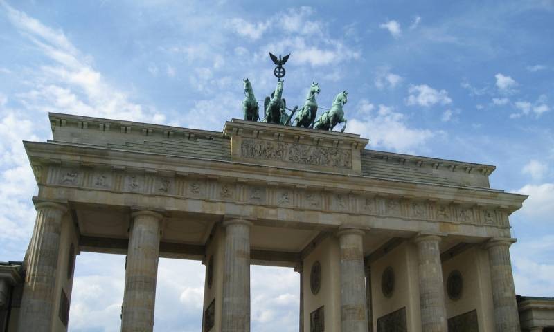 dolores-iure-hic-nostrum-consequatur-eos-sed-laborum